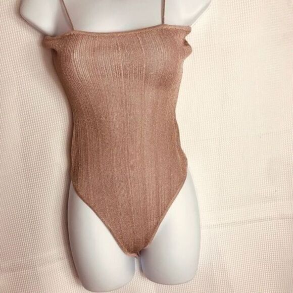 Missuided Bodysuit size 8…0267 - Picture 1 of 3